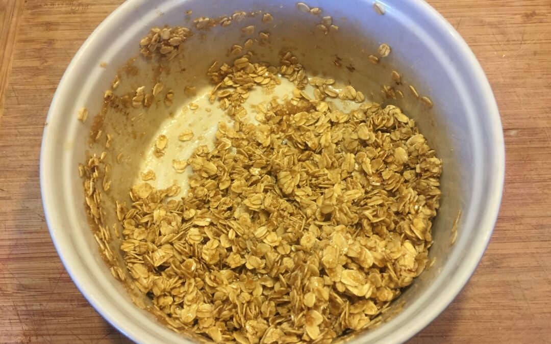 AppleCrisp_topping_meals4planet